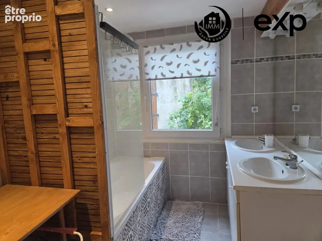 Appartement 50 m² à Bourgoin-Jallieu  - photo 5