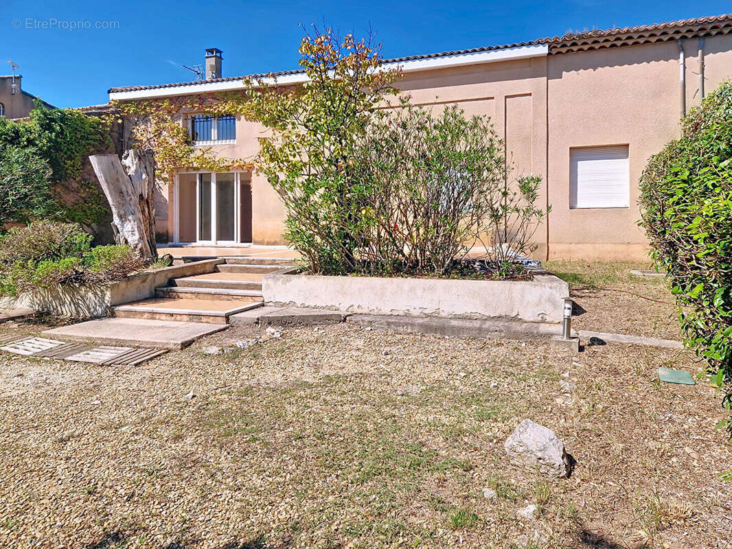 Maison à VILLENEUVE-LES-AVIGNON