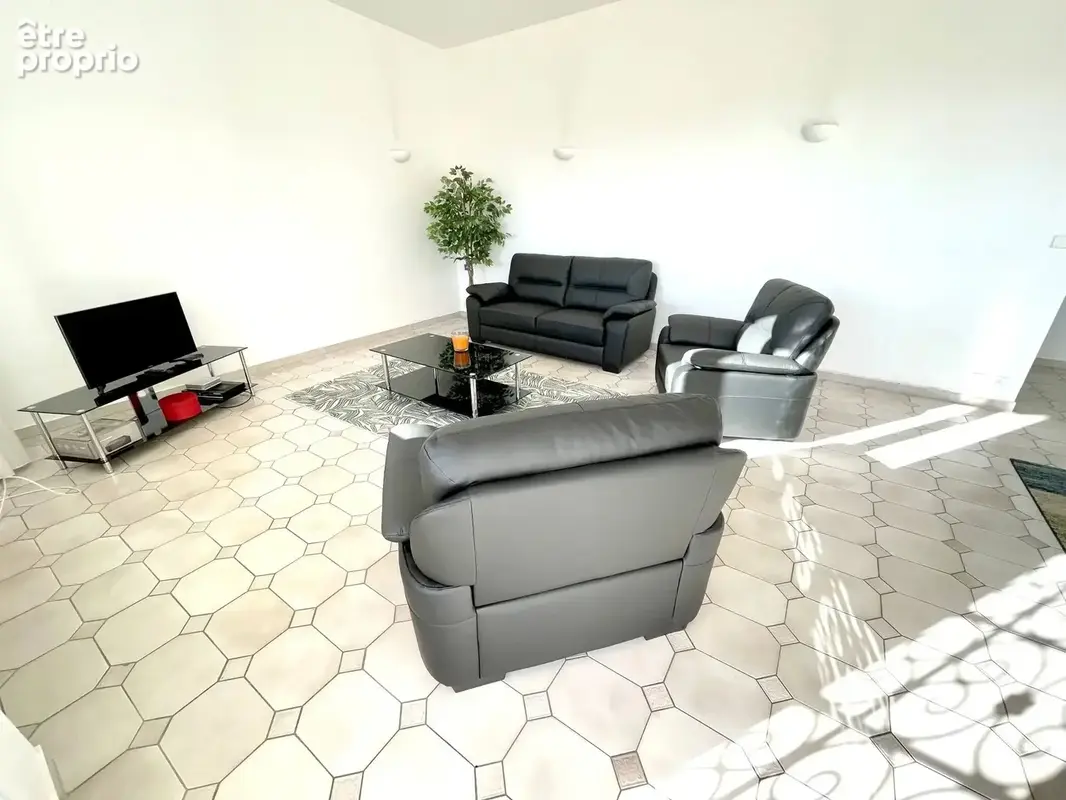 Cannes appartement 3 p  vue mer ,jardin suspendu - photo 5
