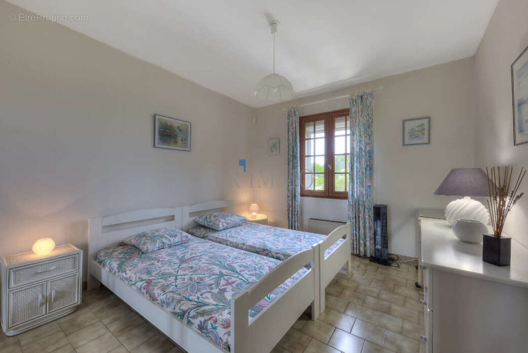 Maison à FREJUS