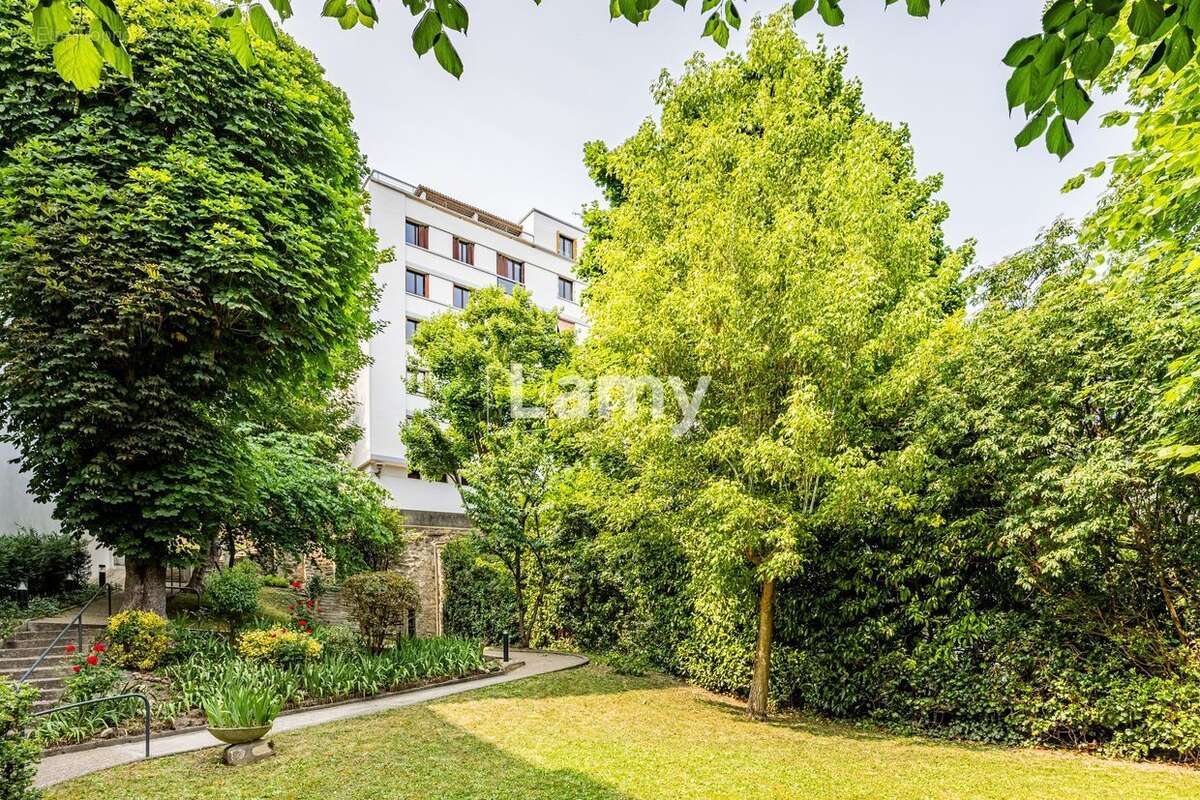 Appartement à SEVRES