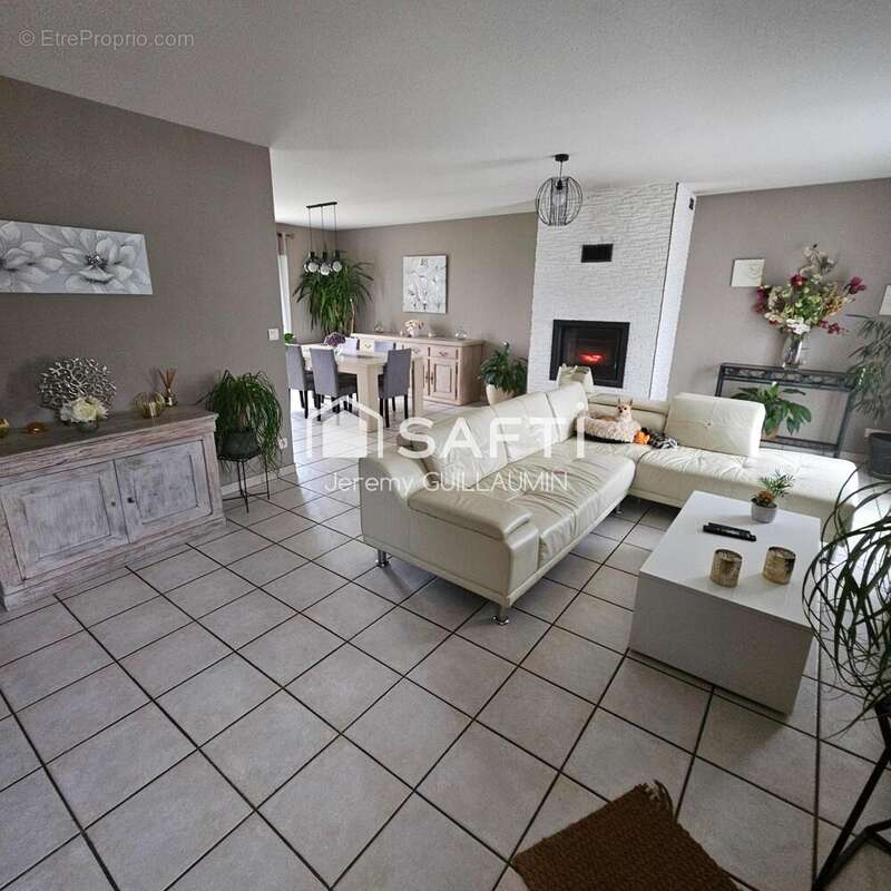 Photo 4 - Maison à SAINT-GERMAIN-DES-FOSSES