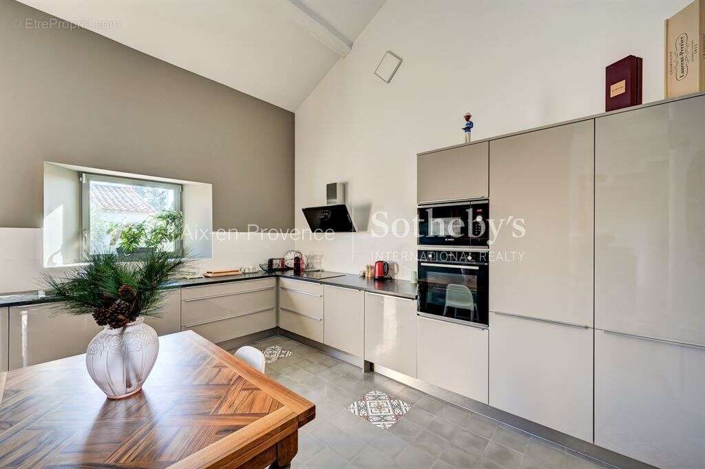 Maison à AIX-EN-PROVENCE
