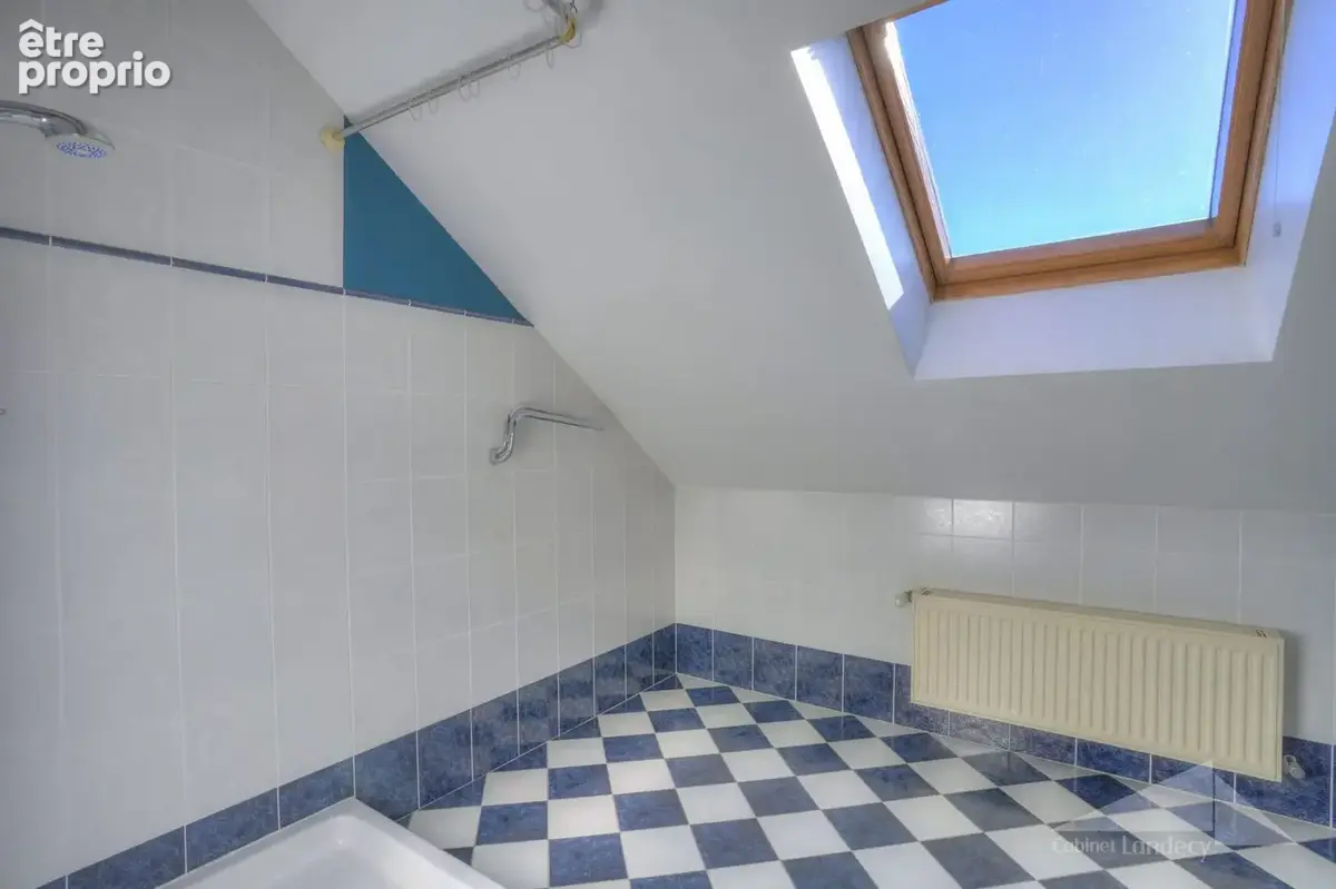 Maison 6 pièces 177 m² à vendre à Thoiry (01710) - photo 9