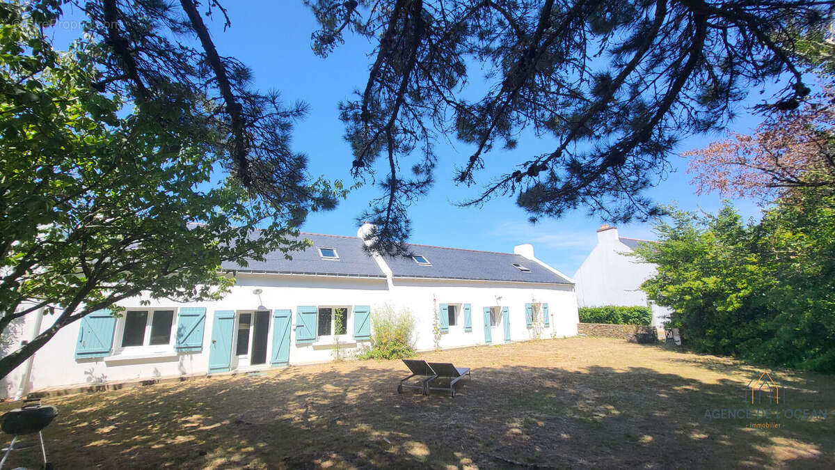 Maison à LE PALAIS