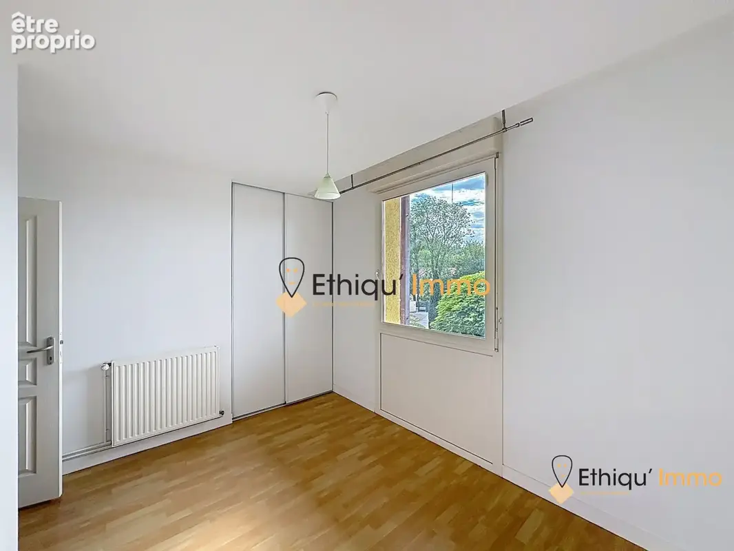 Appartement 4 pièces 70 m² à vendre à Bar-Sur-Aube (10200) - photo 5