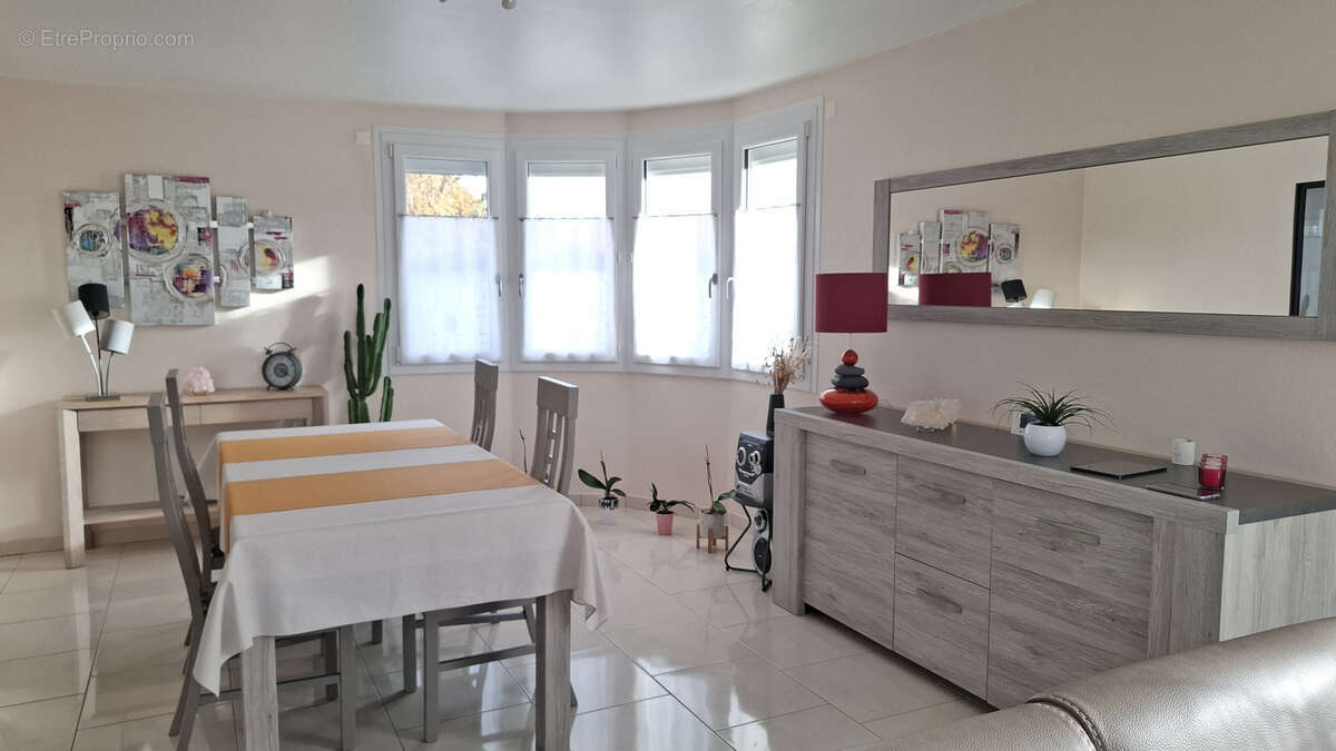 Maison à SAINT-HILAIRE-DE-RIEZ