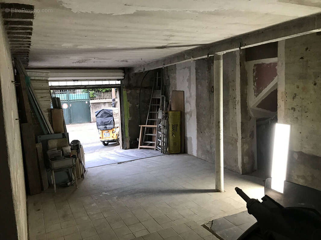 Local commercial Toulouse 35,5 m2 - photo 2