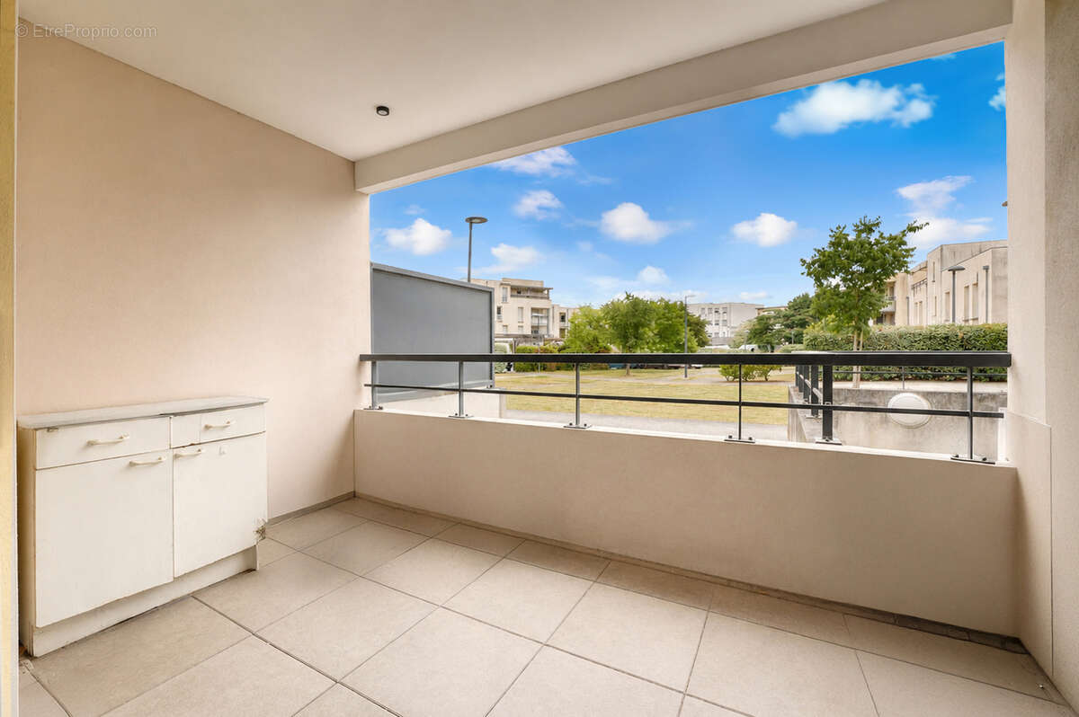 En exclusivité !  Appartement T2 de 40,40 m2, en rez-de-chaussée, dans le quartier Grand Selve. - photo 6