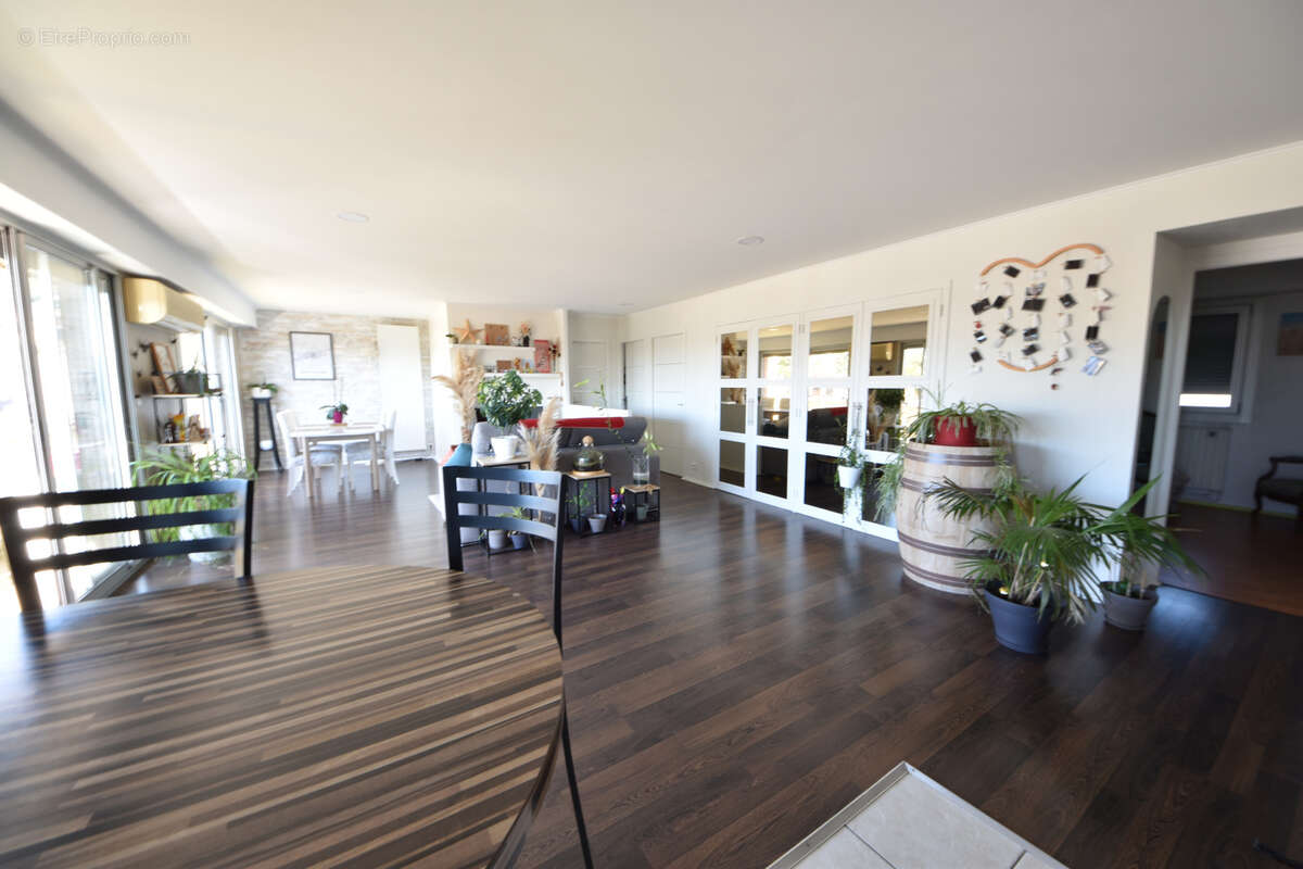 Appartement à BRIVE-LA-GAILLARDE