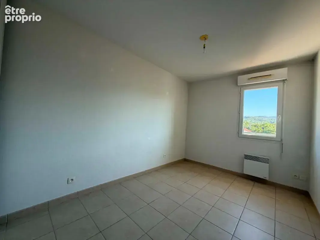 Appartement Brignoles 3 pièce(s) 64m2 - photo 5