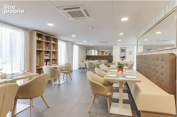 INVESTISSEMENT LOCATIF  BOURGOIN-JALLIEU  Résidence Seniors Les Girandières  6,43 % de rentabilité - photo 6