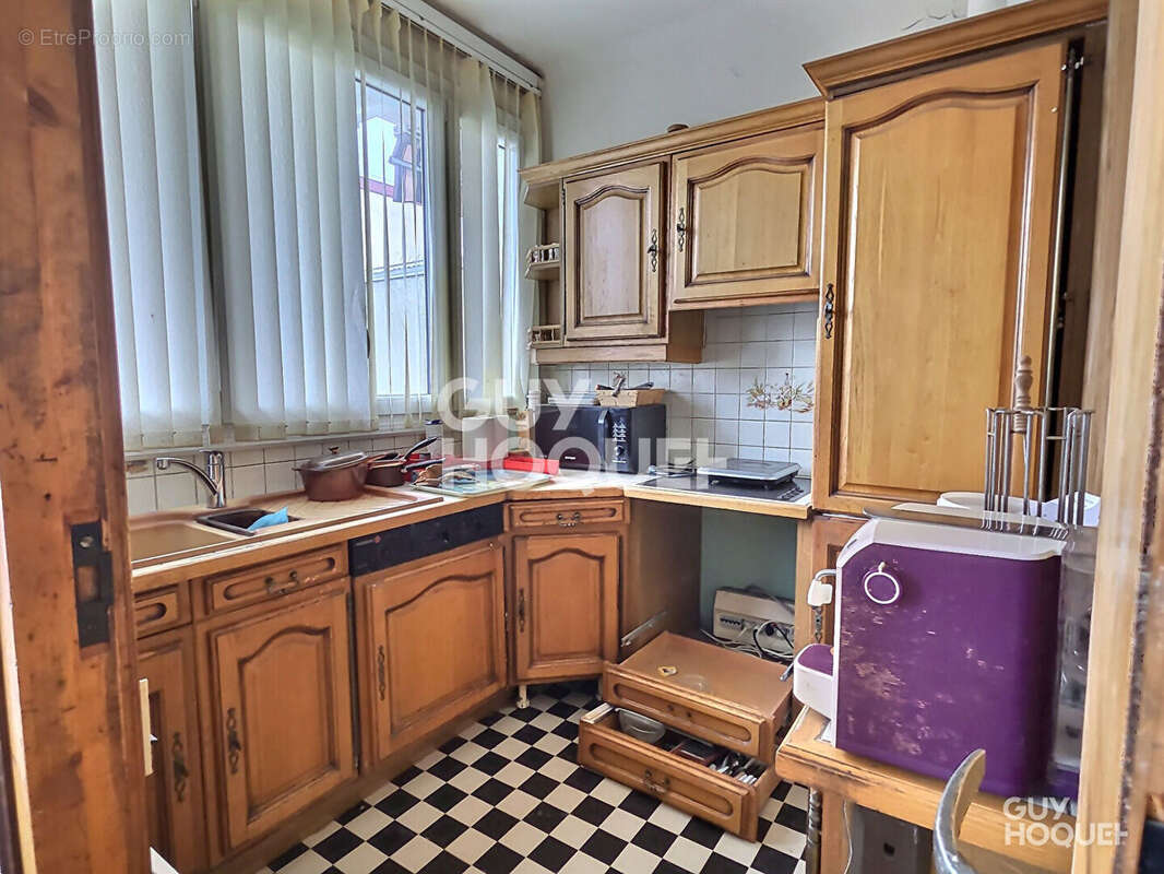 Appartement à MAISONS-ALFORT