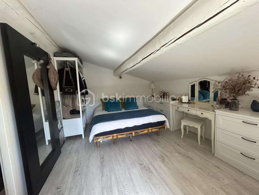 Maison 39 m² à Aureille  - photo 11