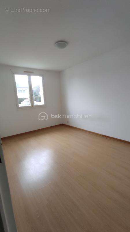 Maison à SAINT-BERTHEVIN