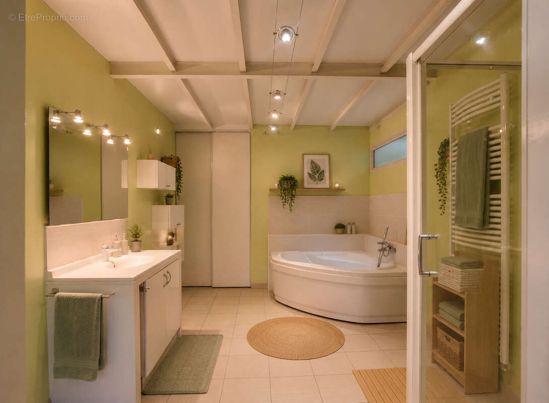Appartement à VAIVRE-ET-MONTOILLE