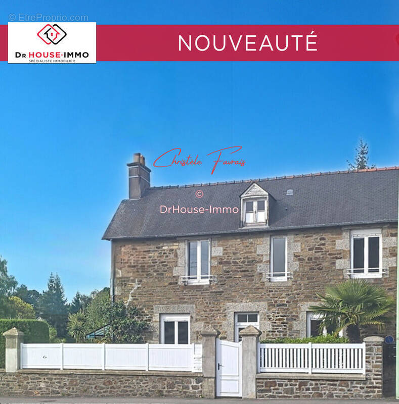 Maison à FOUGERES