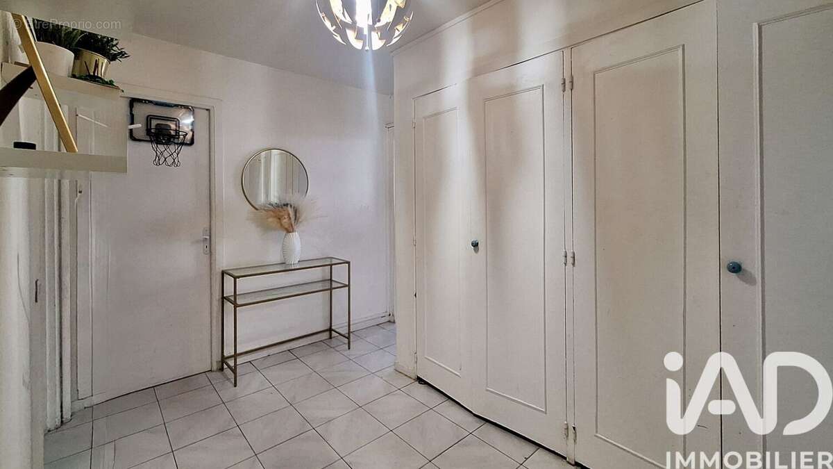 Photo 4 - Appartement à RIS-ORANGIS