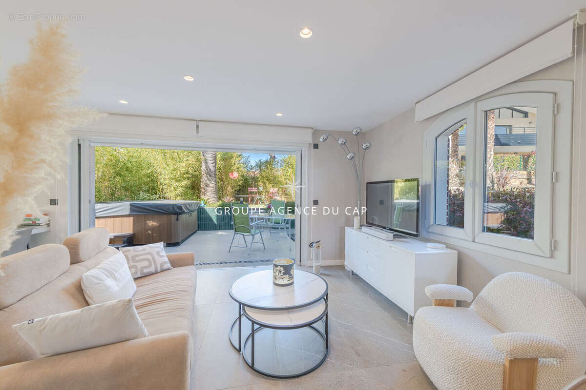 Maison à SAINT-RAPHAEL