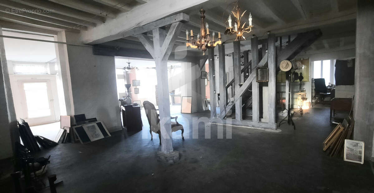 Appartement à TOUCY