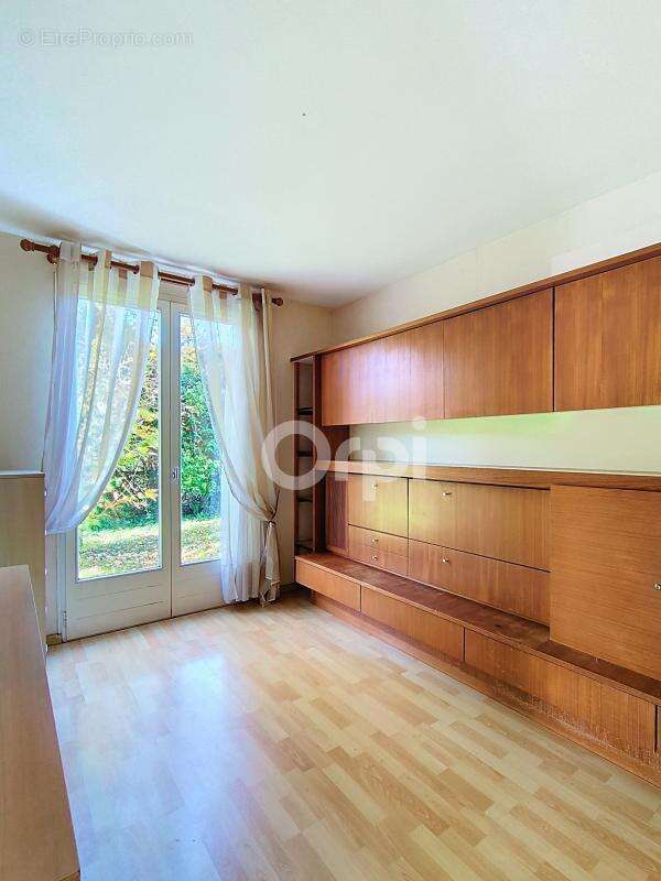 Maison à DOULEVANT-LE-CHATEAU