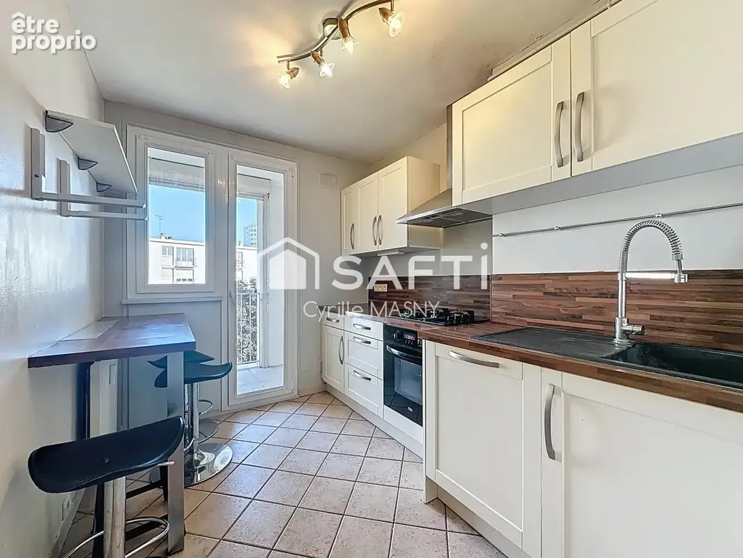 Photo 1 - Appartement à REIMS