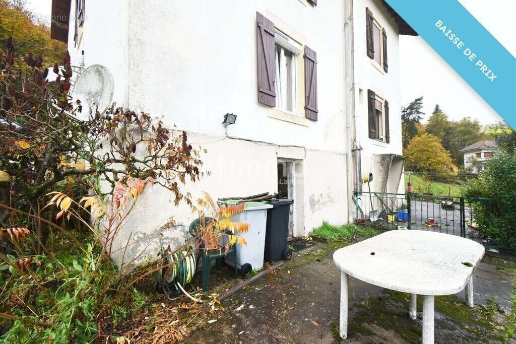 Maison à LA CHAPELLE-AUX-BOIS