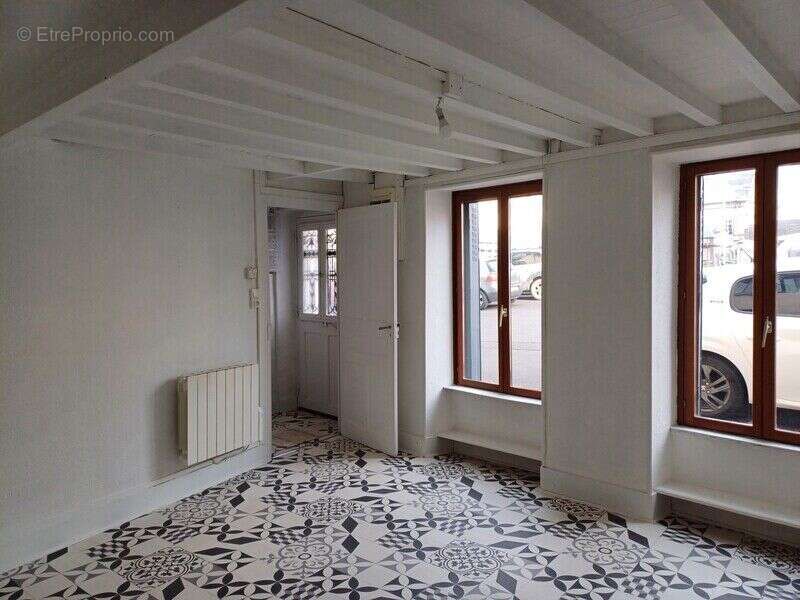 Photo 2 - Maison à BILLOM