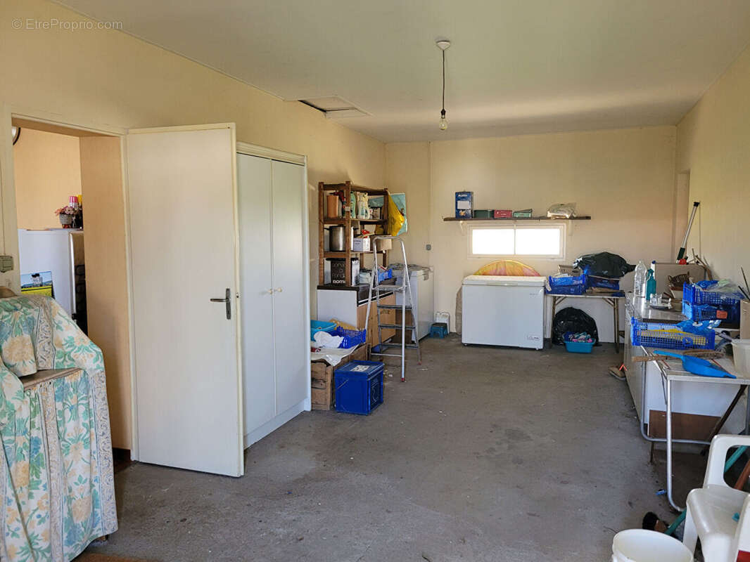 SOUS OFFRE - ECHILLAIS - Maison de plain-pied de  80 m² avec garage double et jardin clos - photo 14