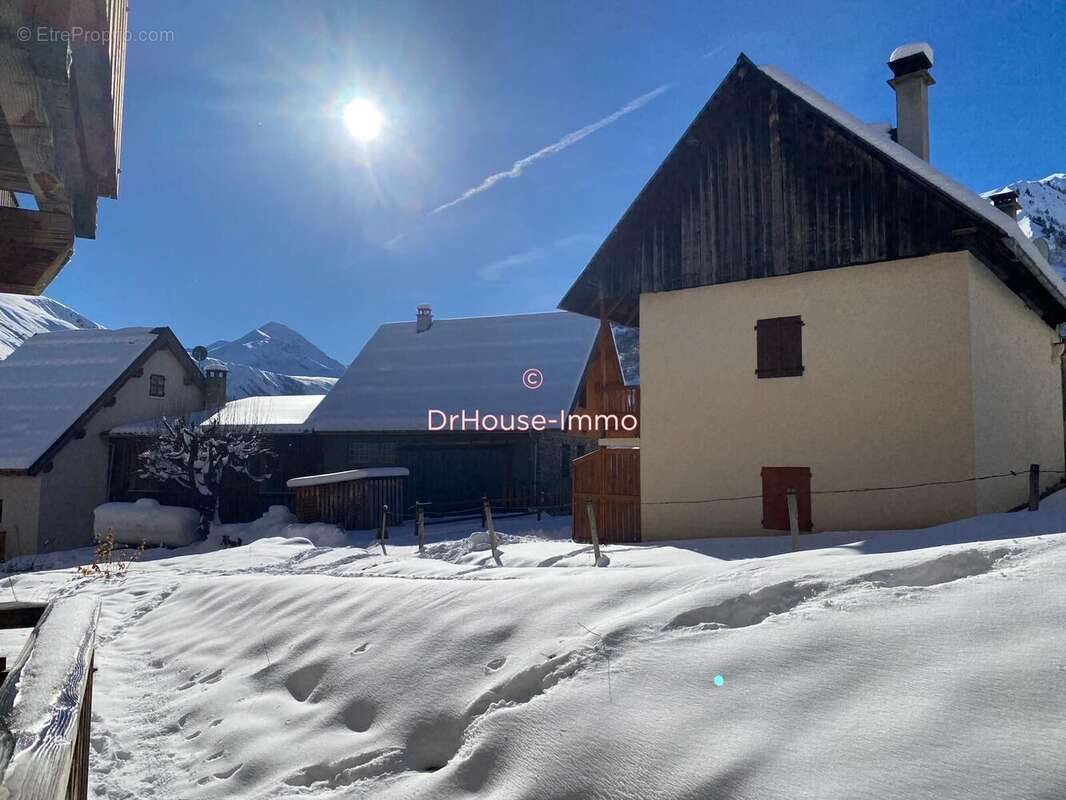 Appartement à SAINT-SORLIN-D&#039;ARVES