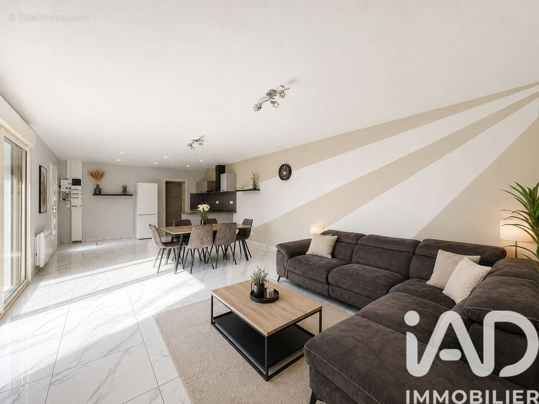 Photo 2 - Maison à VITRY-LE-FRANCOIS