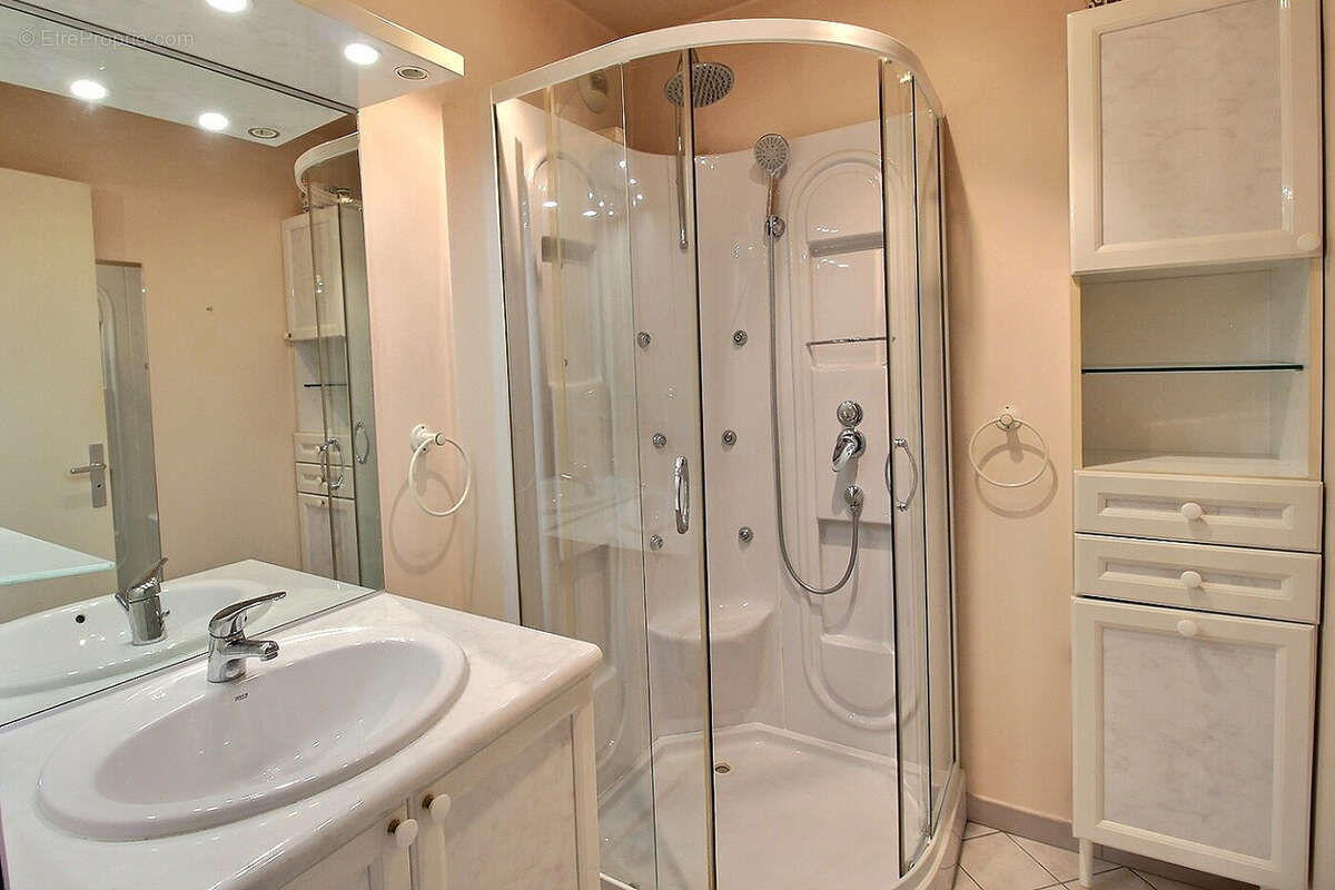 Appartement à MONTIGNY-LE-BRETONNEUX