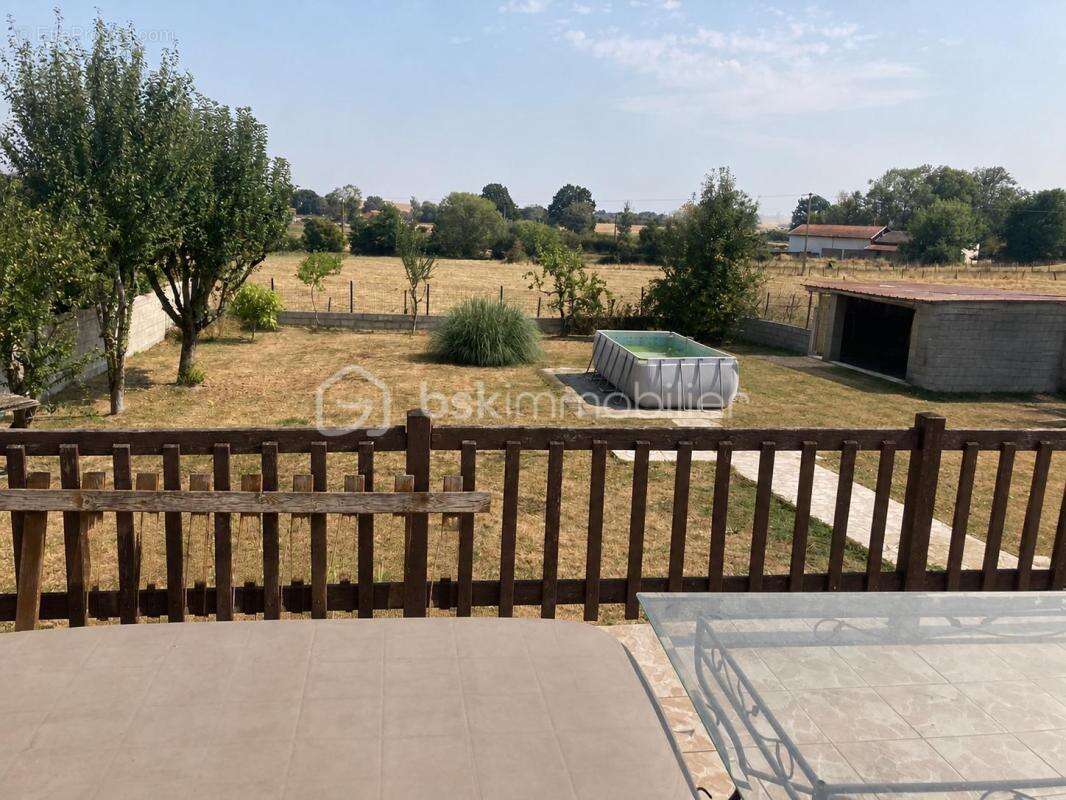 Maison familiale avec sous-sol, terrasse et terrain clos – Giffaumont - photo 16