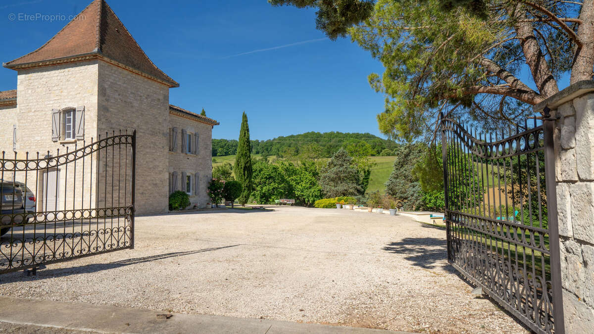 Maison à TREJOULS