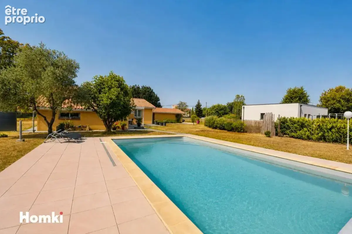MONTAUBAN – Maison de plain-pied de 156 m² avec piscine sur 2 256 m² de terrain - photo 18