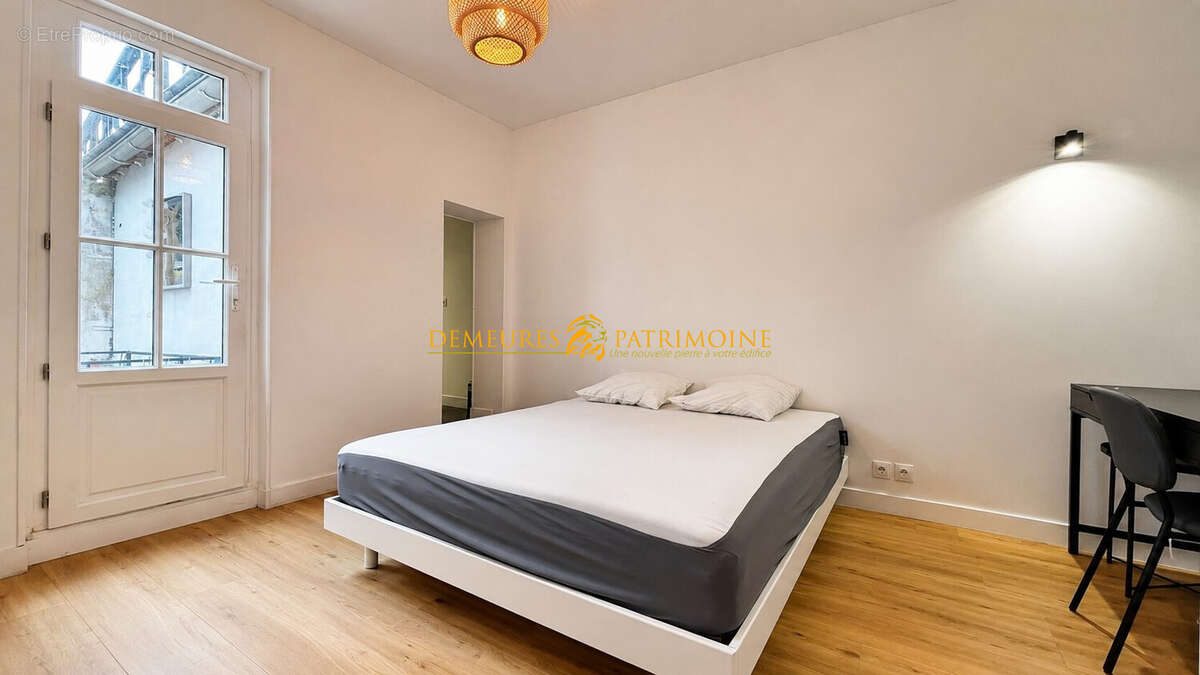 Maison 155 m² à Soyaux  - photo 6