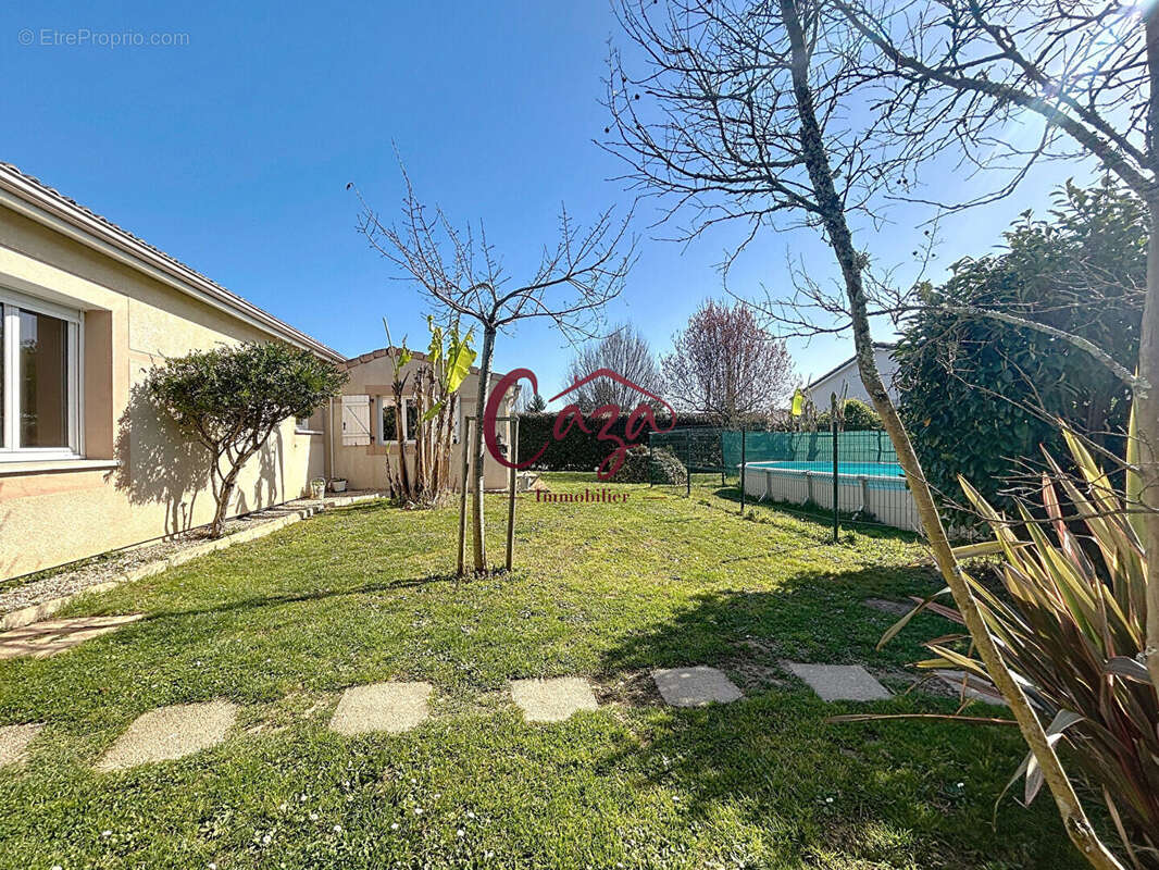 Maison à CAMBLANES-ET-MEYNAC