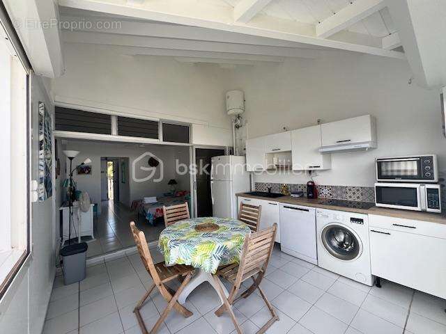 Studio niche entre la marina et le golf pres de la plage - residence les boucaniers - photo 7