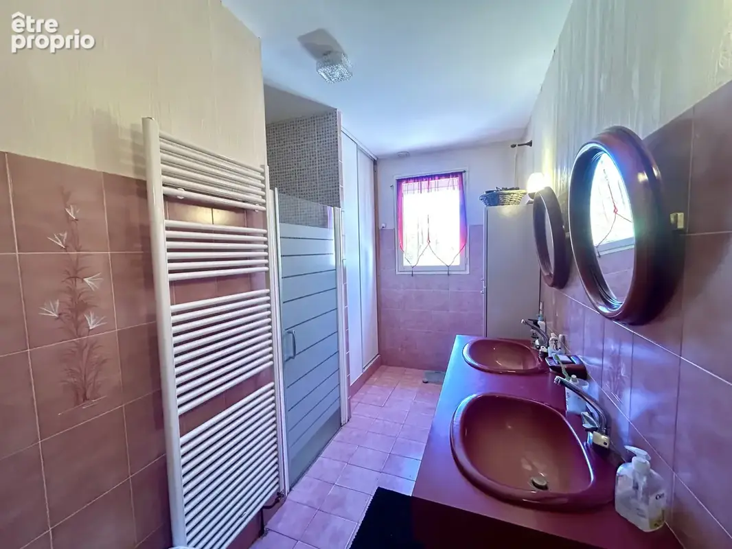 Maison familiale avec piscine et T2 indépendant   Pinsac 46 - photo 7