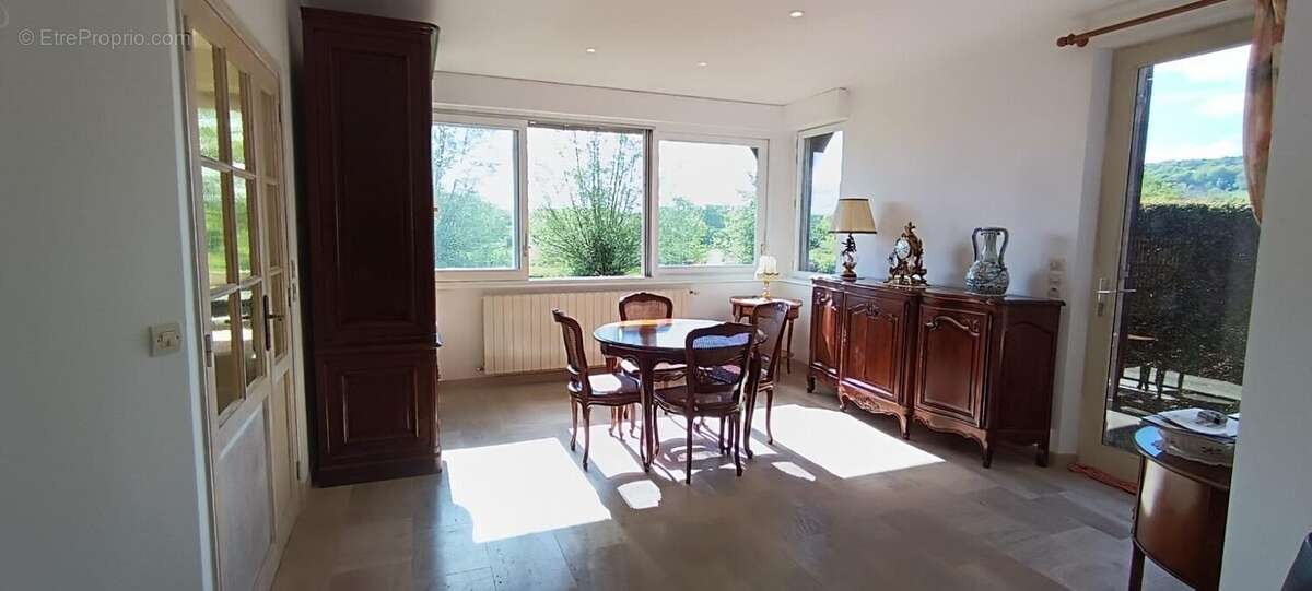 Maison à PONT-L&#039;EVEQUE