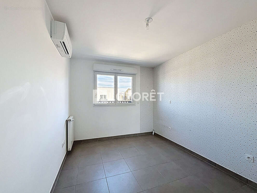 Appartement à SAINT-JEAN-DE-VEDAS