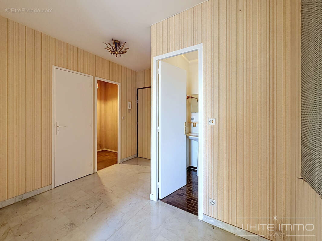 Vente en exclusivite, lyon 5eme, appartement t4, 94,41 m2, garage, cave, proche st just - photo 13