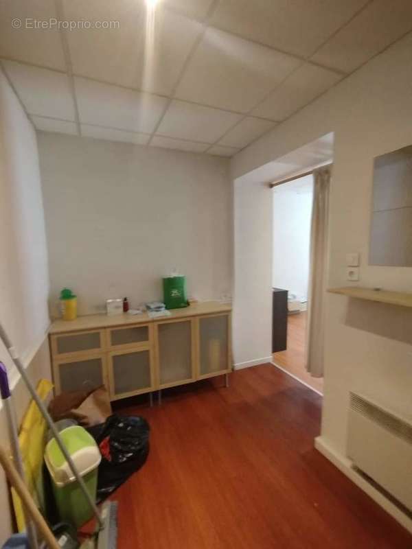 Local commercial - photo 2