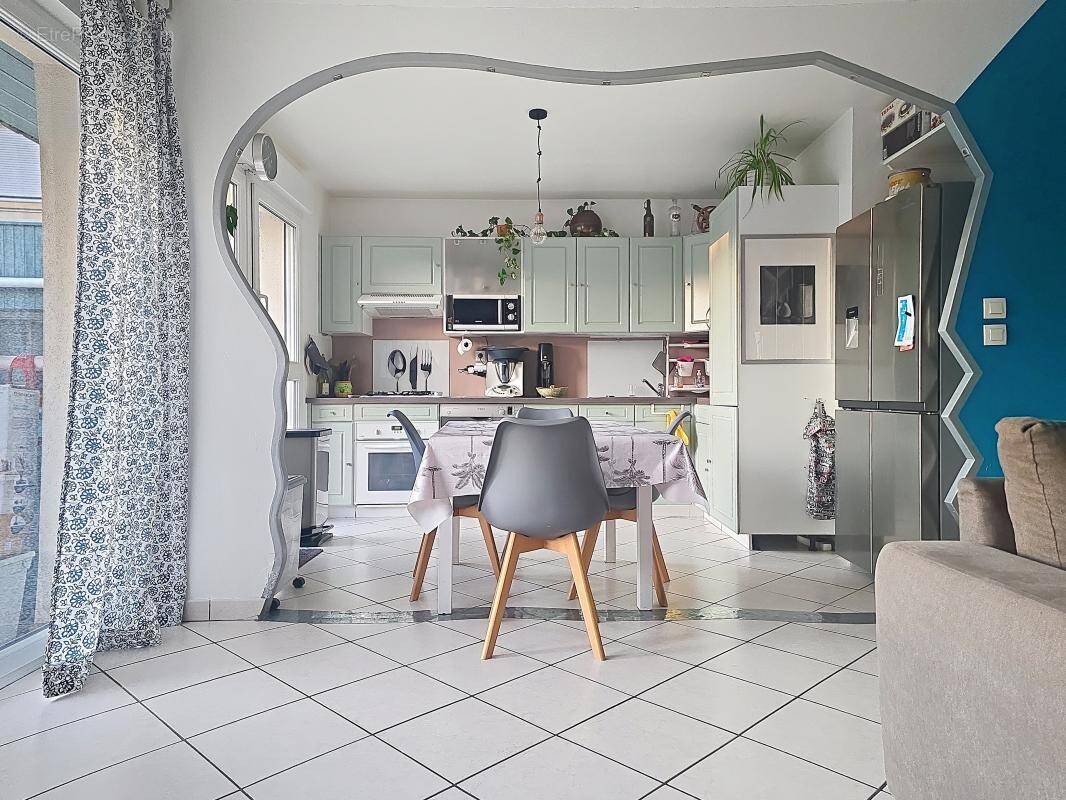 Appartement à SAINT-PIERRE-EN-FAUCIGNY