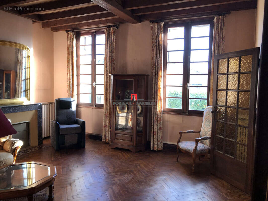 Maison à PAUILLAC