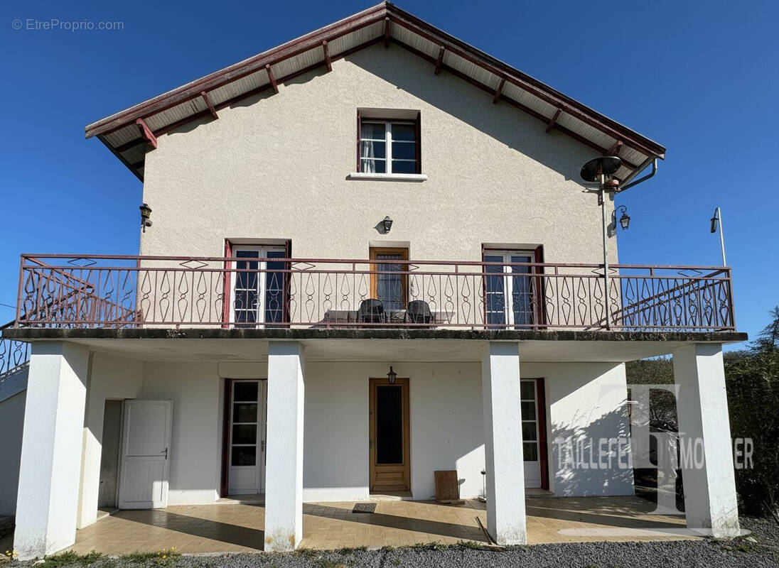 Maison à LA CHAPELLE-FAUCHER