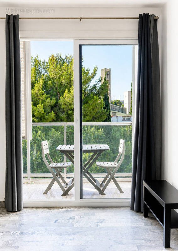 Appartement à HYERES