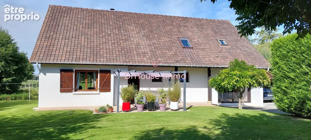Maison à BELLENGREVILLE