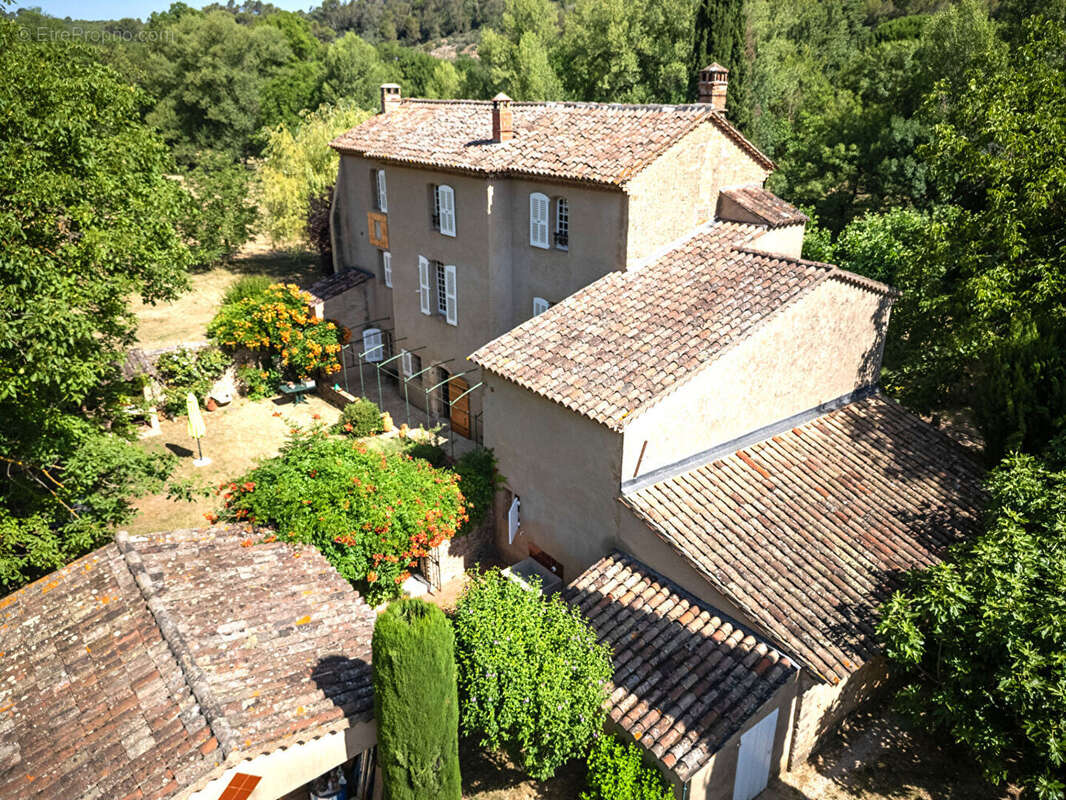 Maison à LE VAL