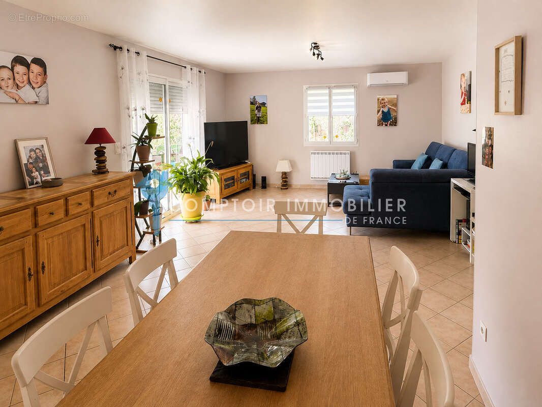 Villa de plain-pied de 97 m2 avec garage, terrasse couverte et terrain clos de 770 m2   Vallon-Pont-d'Arc - photo 3